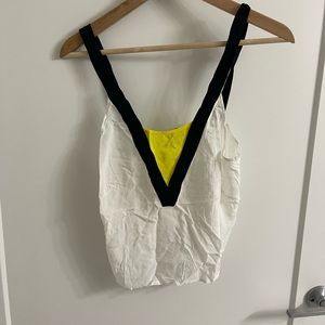 trendy colorblocked top